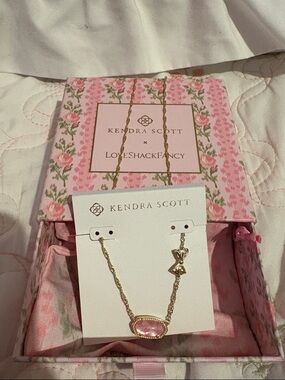 Kendra Scott x LoveShackFancy Gold Chain Necklace with Pink Stone